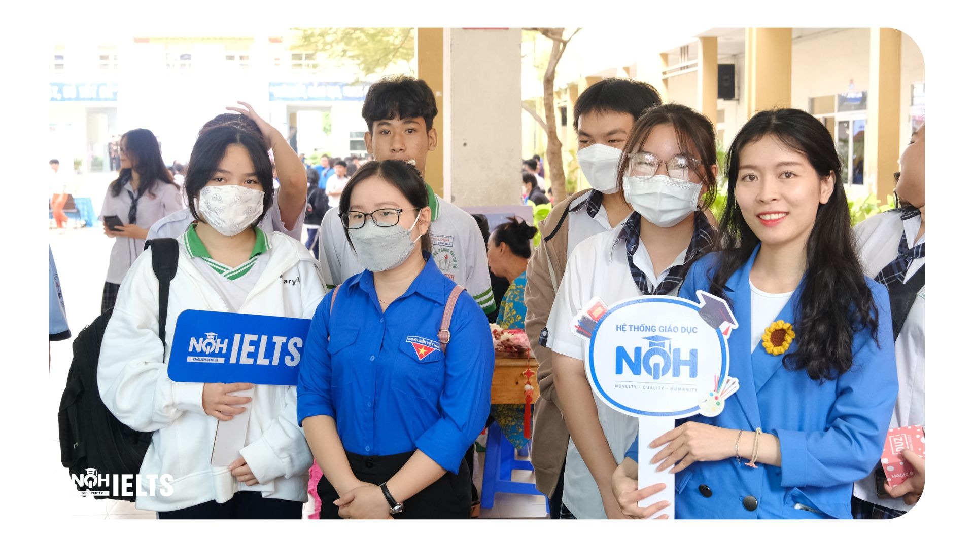 Hoạt Động Triển Lãm của NQH IELTS Tại Trường THPT Nguyễn Tất Thành